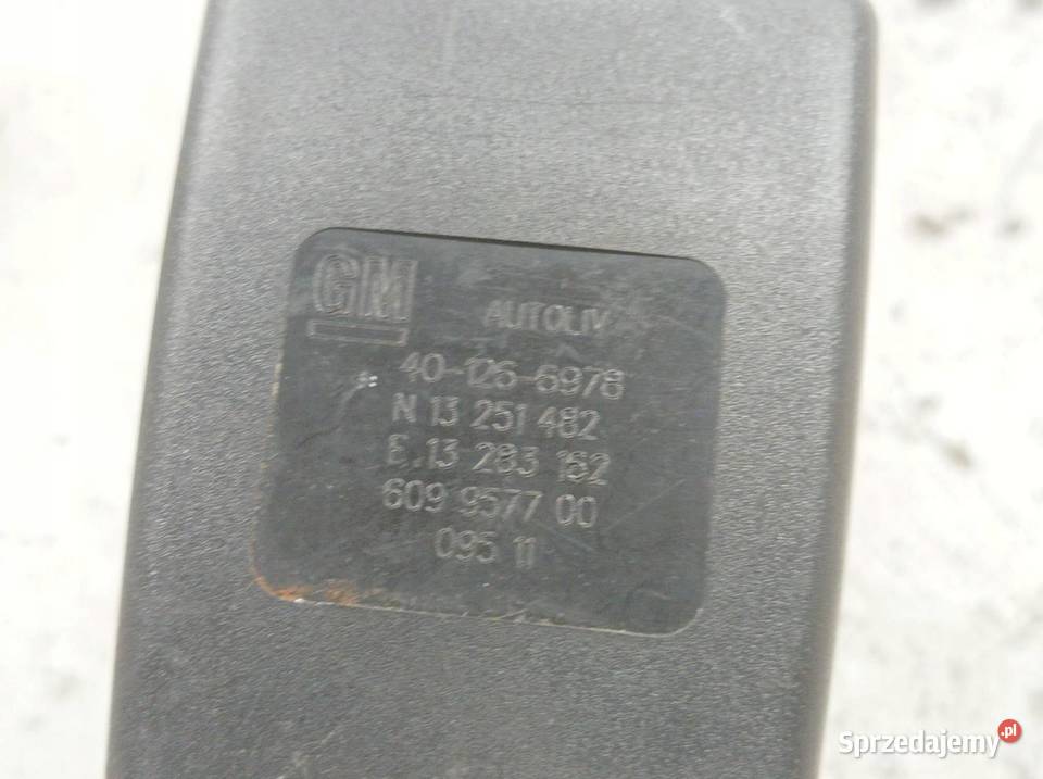 ZAPINKA PASA BEZPIECZEŃSTWA TYŁ KANAPY KOMPLET