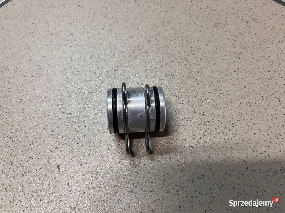 Łącznik cylindrów magistrala Honda Shadow VT 750 Brzeszcze sprzedam