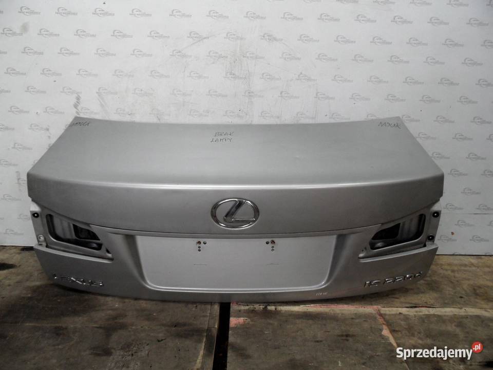LEXUS IS II 08r klapa tył