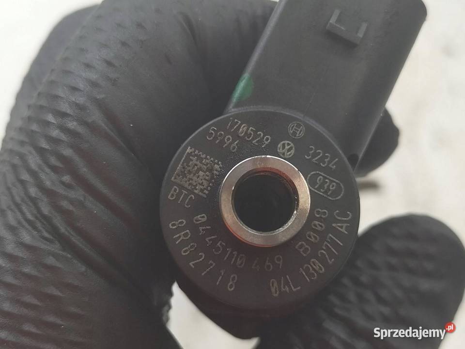 WTRYSKIWACZ 0445110469 04L130277AC 20 TDI Audi Rok produkcji 2017