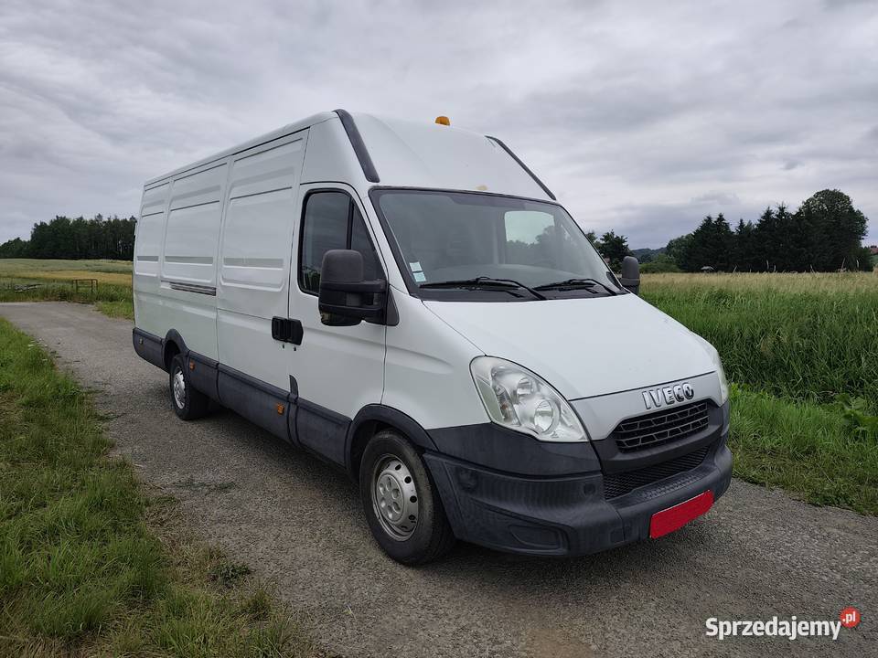 IVECO 35 manualna Kostarowce