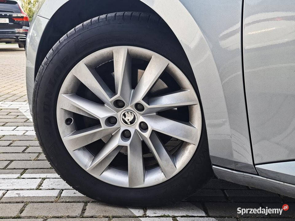 Skoda Superb 2016r SalonPL PodgrzFotele 222634km Superb Kraków