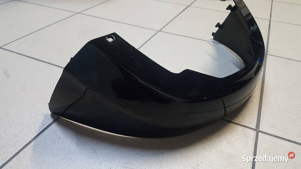 Łącznik Osłona tył pod lampę Suzuki Burgman 125
