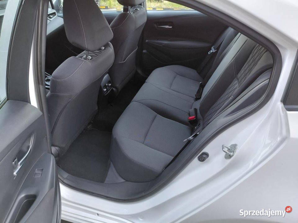 Toyota Corolla 2022r FV23 SALON KAMCOFANIA AAAC manualna Kraków
