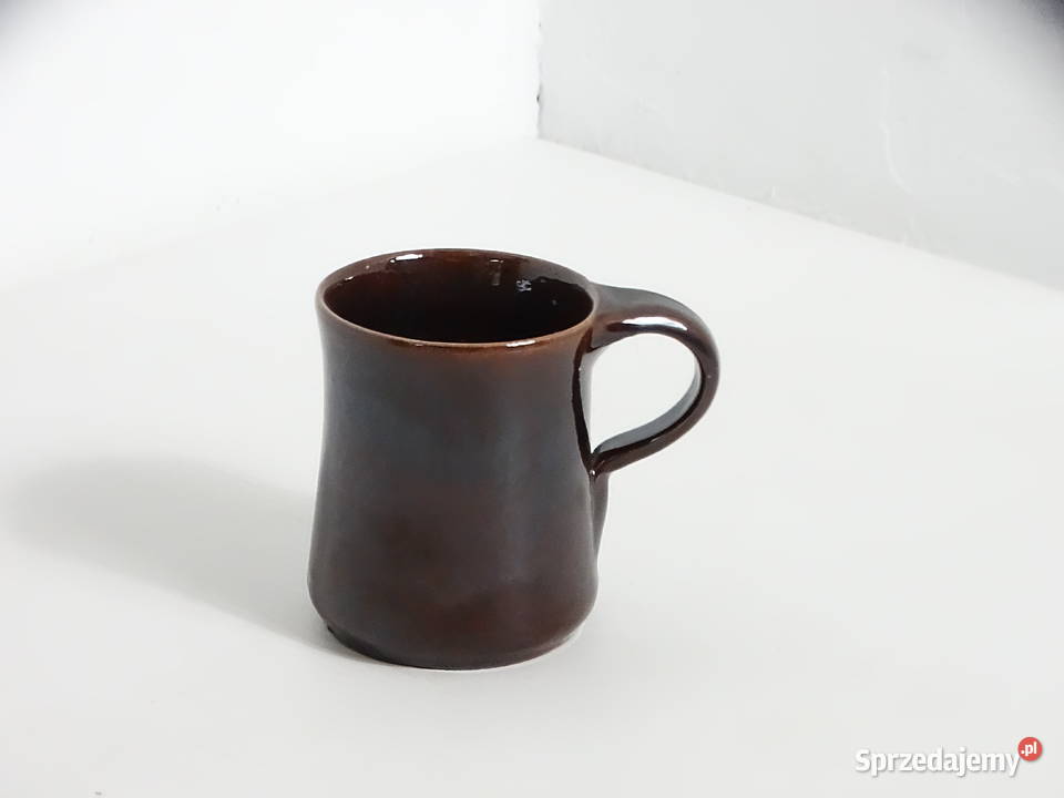 Lekki kubek vintage Brązowa ceramika artystyczna