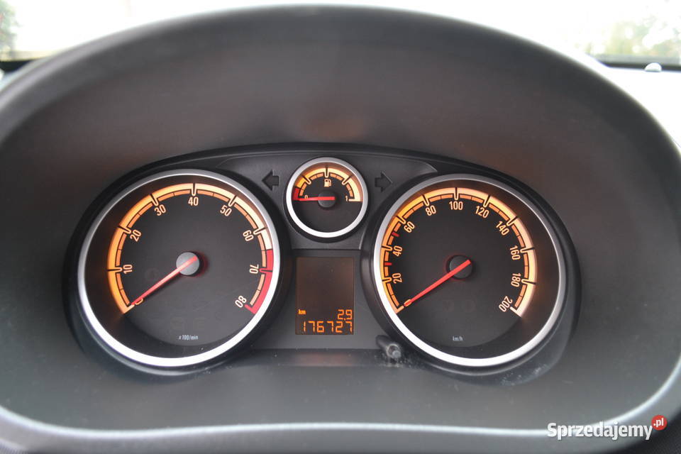 Opel Corsa radio Ropa sprzedam