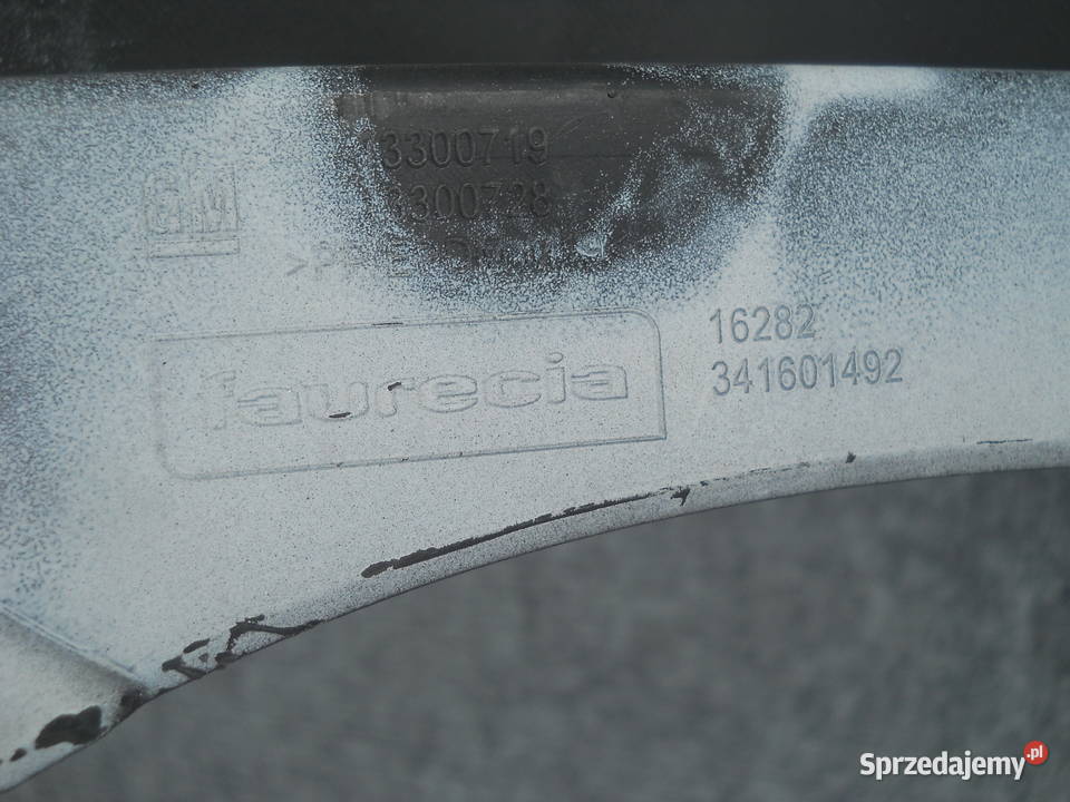 OPEL ZAFIRA C ZDERZAK TYLNY Siechnice