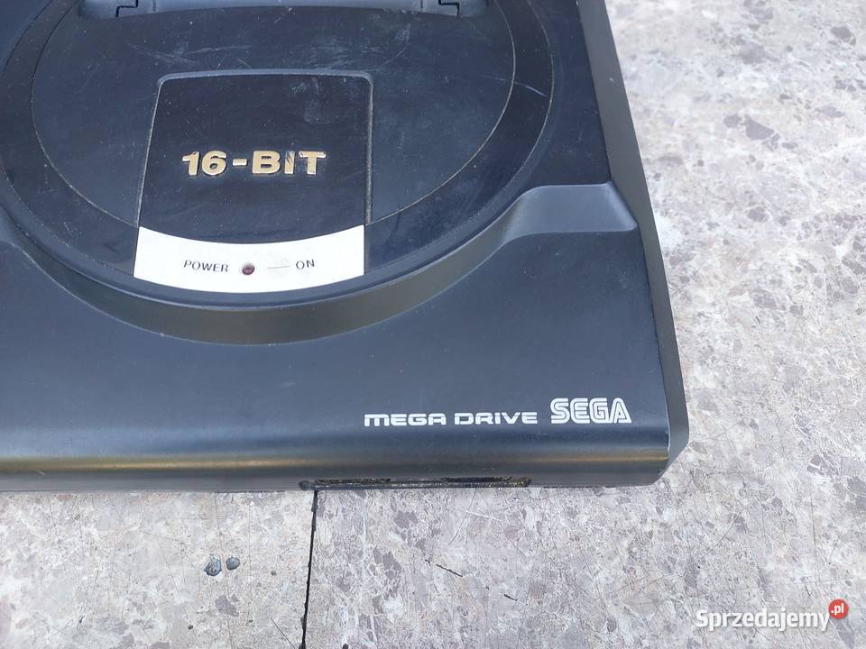 Stara konsola do gier Sega Mega Drive 160118