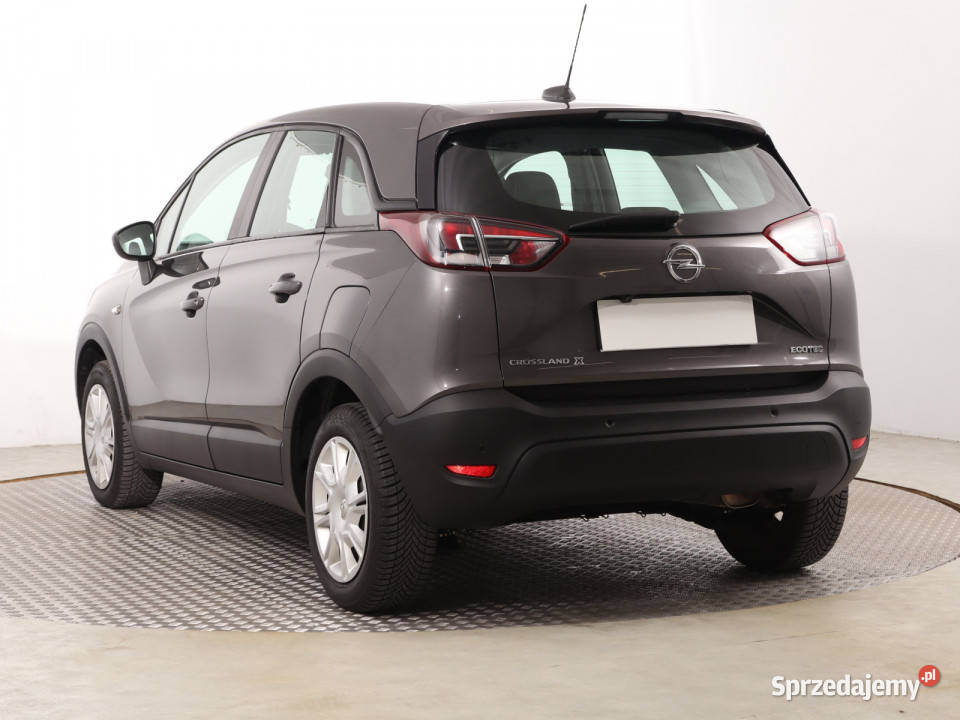 Opel Crossland 12 Turbo gniazdo USB