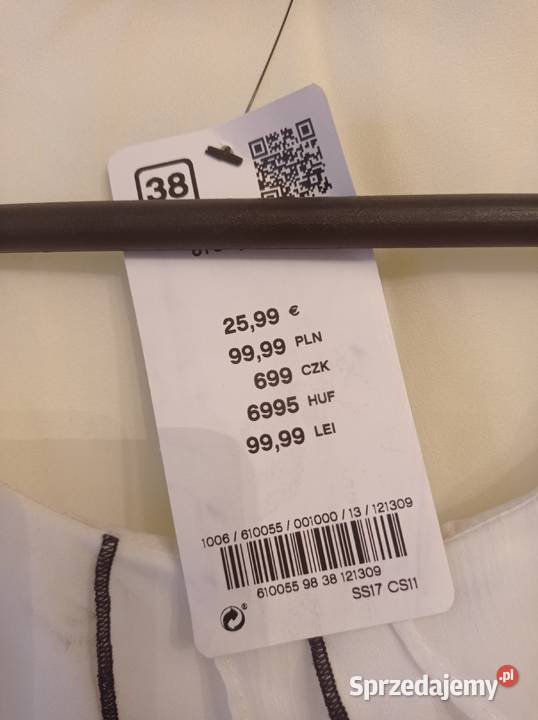 Bluzka Orsay z falbankami