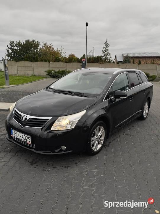 Toyota Avensis kombi 20 diesel 200 polski salon śląskie Rybnik