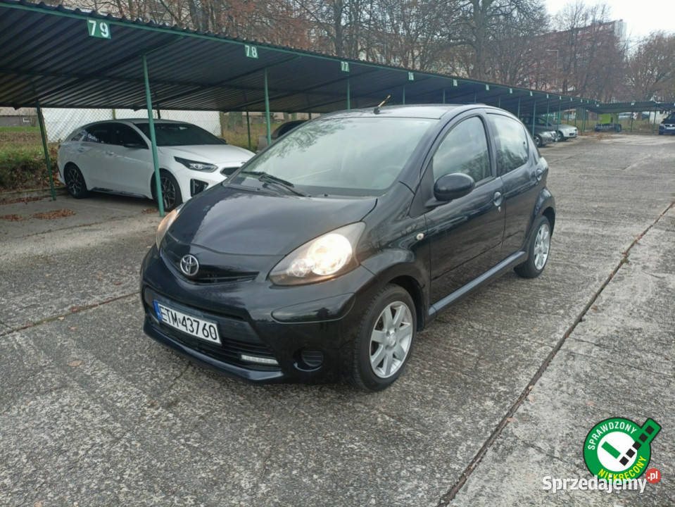 Toyota Aygo w stanie technicznym I 20052014 68KM Tomaszów Mazowiecki sprzedam
