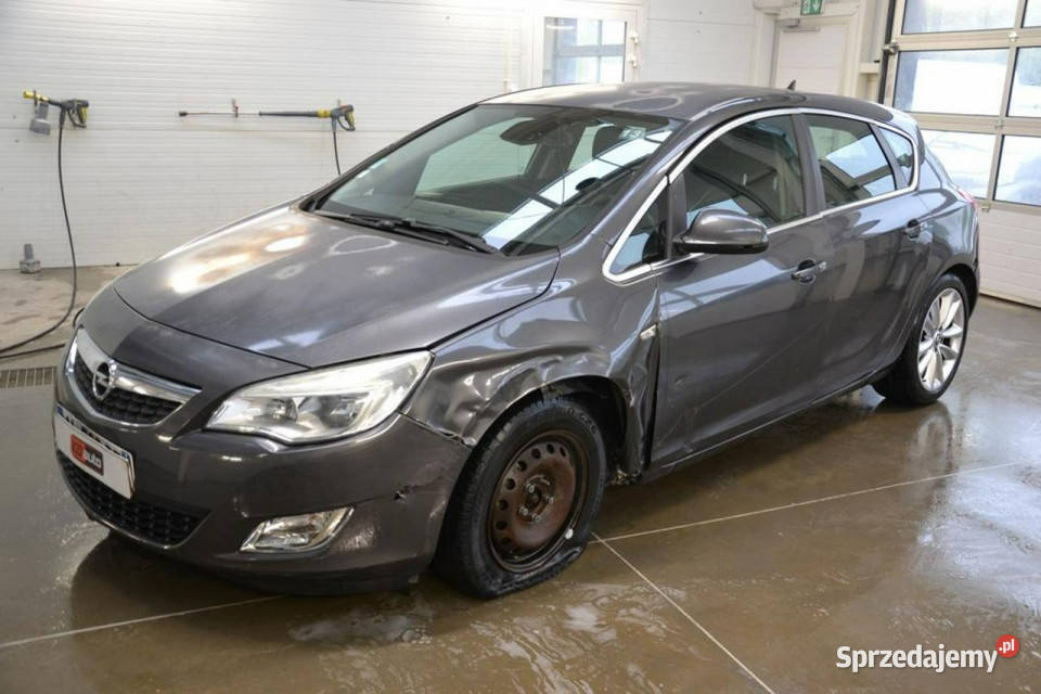 Opel Astra 17 cdti 125 6biegów nawigacja 141584km Kęty