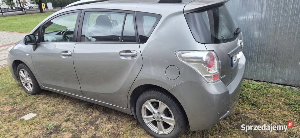 Toyota Verso 20 D4D 140 7osobowa Gotowa do jazdy małopolskie Nowy Sącz sprzedam