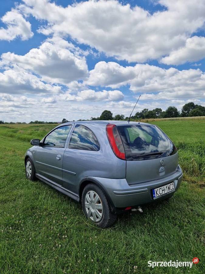 Opel corsa c 10 2005r climatronik elszyby sprzedam