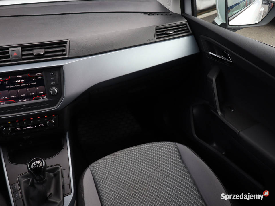 Seat Arona 10 TSI elektryczne lusterka Bielany Wrocławskie