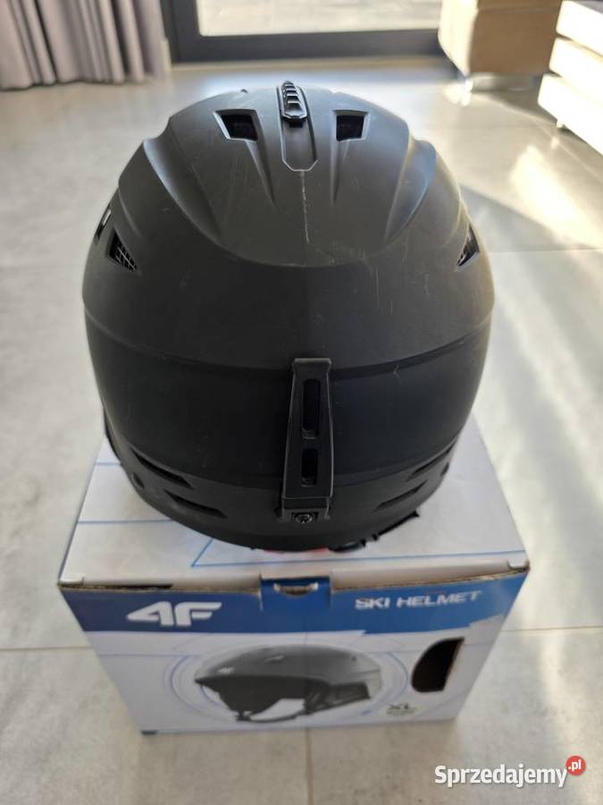 Kask narciarski 4F czarny rozmiar XL 6162 Narty Suchań