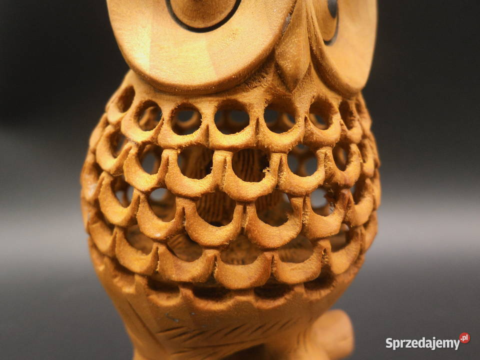 Ręcznie rzeźbiona drewniana figurka sowy Antyki Raszków sprzedam