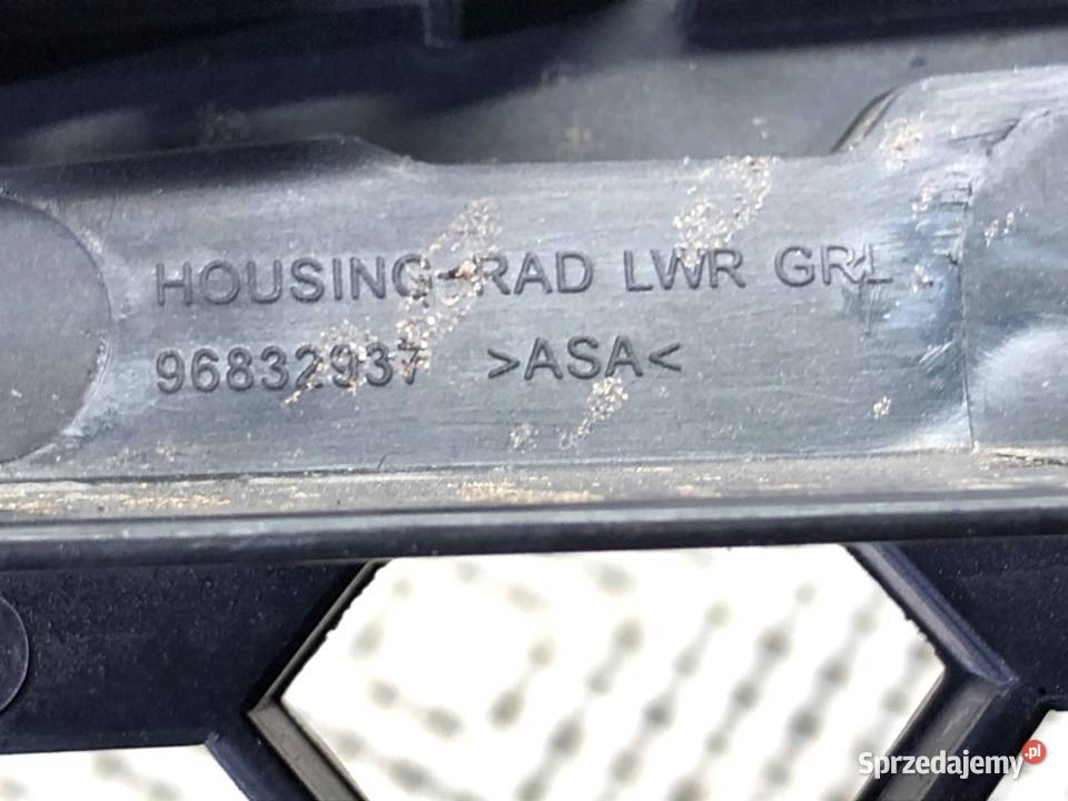 ATRAPA GRILL CHEVROLET CRUZE 96832937 Hatchback osobowe podkarpackie