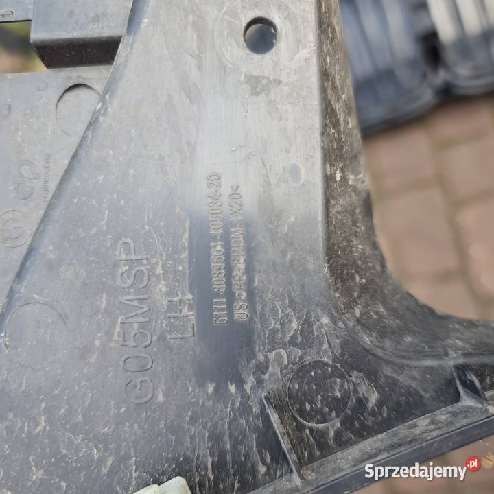 Kanał wlotu powietrza lewy BMW X5 51118089501