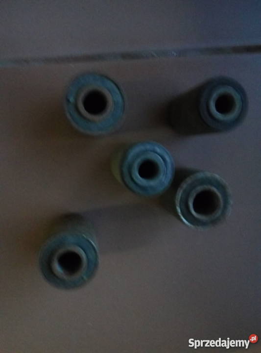 Fiat 126p tuleje wahacza resora Prabuty