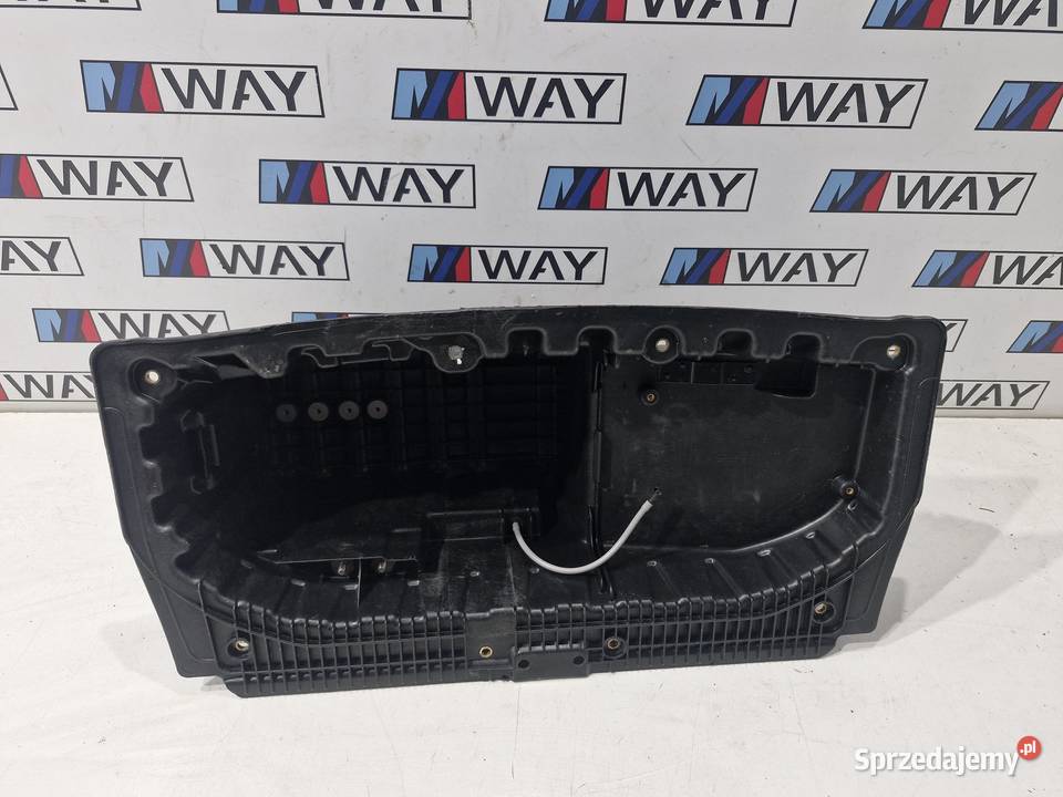 7120019 BMW E81 E87 WANNA WKŁAD BAGAŻNIKA osobowe Zestawy części blacharskich