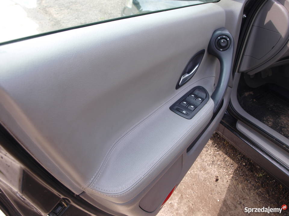 RENAULT LAGUNA 2 NAVI SKORA FULL WYPAS Pacanów