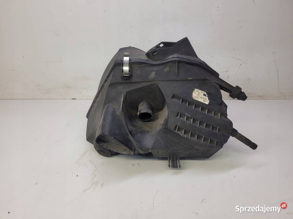OBUDOWA FILTRA POWIETRZA AUDI A6 C6 4F0133835BH śląskie Przystajń sprzedam
