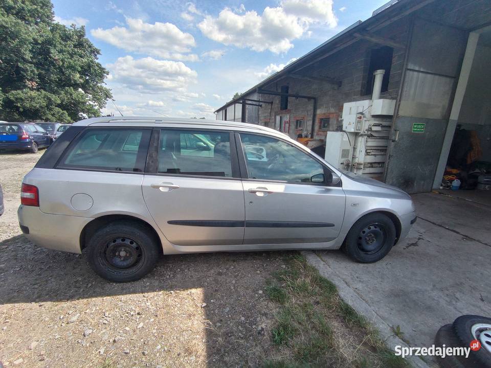 Fiat Stilo Kombi 16 76 kW 2004 r dawca części Szklarka Myślniewska