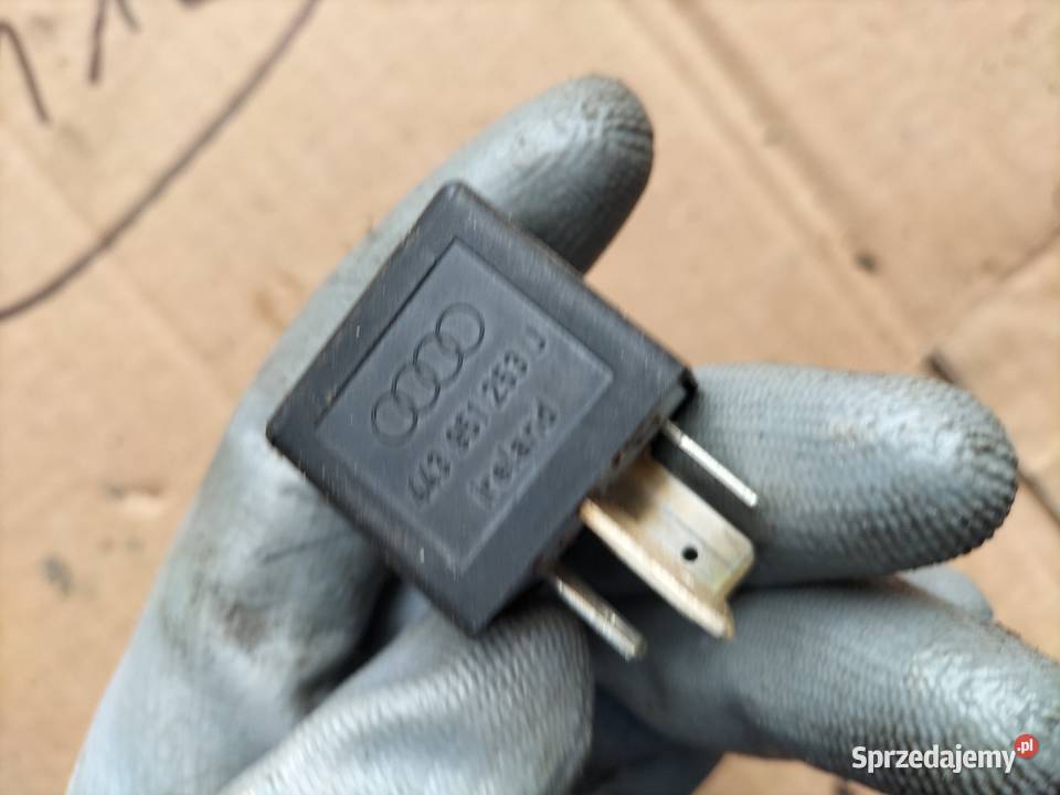 PRZEKAŹNIK 213 899511000 AUDI VW Kamień-Kolonia