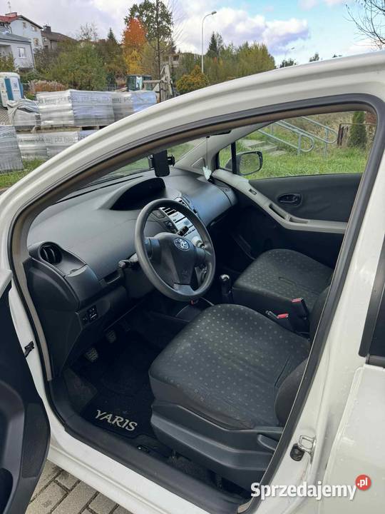 Toyota Yaris II P9 13B 07r lubelskie