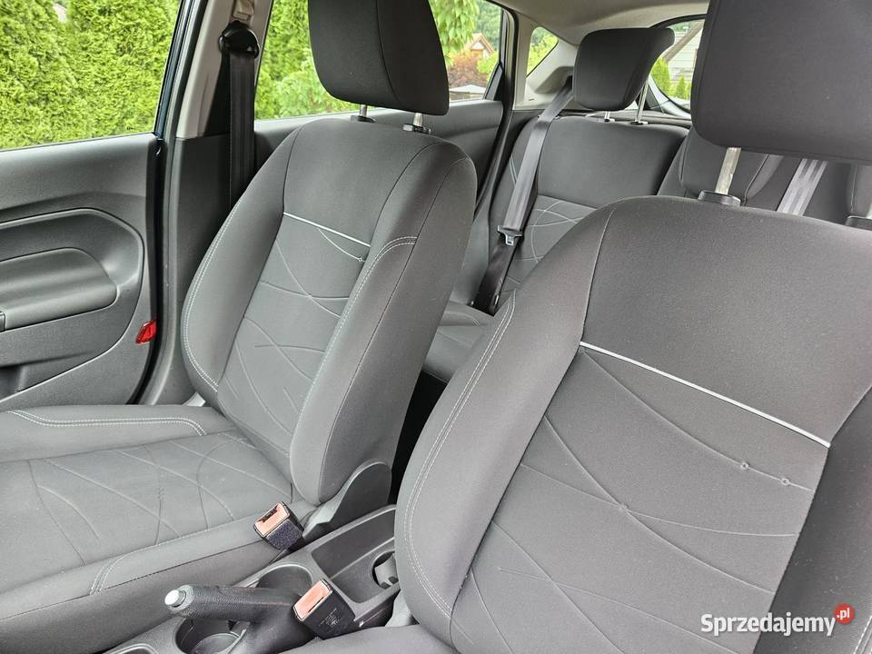 SPRZEDAM FORD FIESTA 2015 manualna Nowogard sprzedam