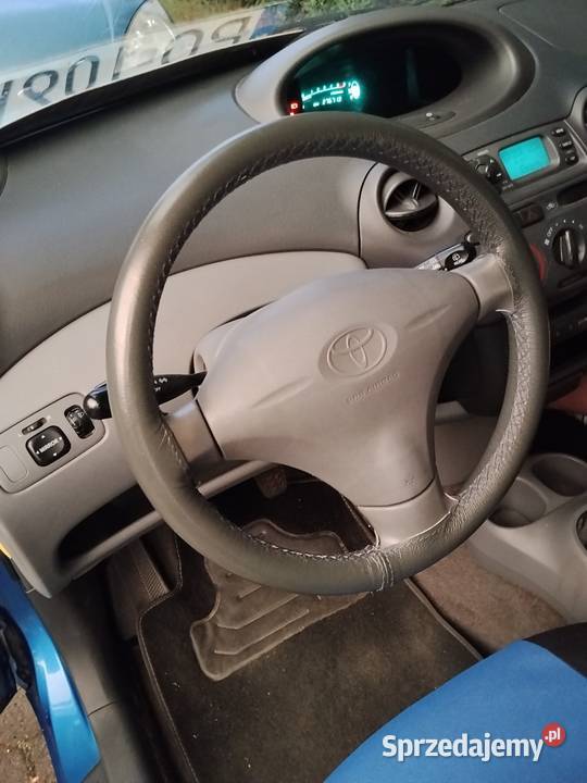 TOYOTA YARIS 14 D4D DIESEL OKAZJABMW opel audi elektrochrom. lusterka boczne Poznań