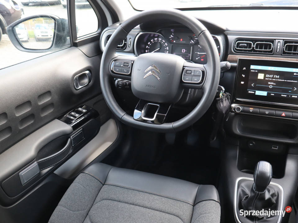 Citroen C3 12 PureTech elektryczne lusterka C3 sprzedam