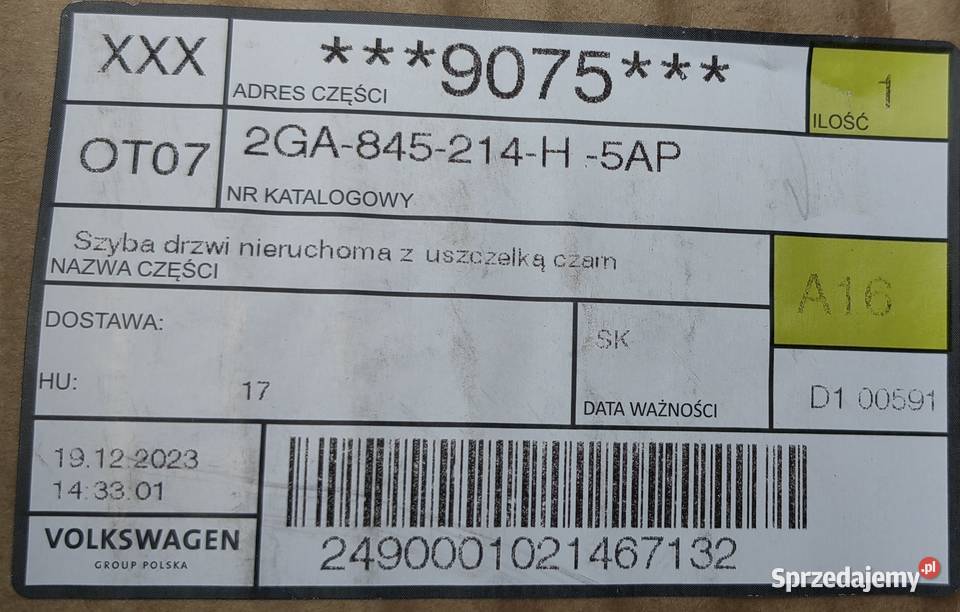 VW TROC SZYBA BOCZNA DRZWI PRAWY TYŁ 2GA845214H Rożnów