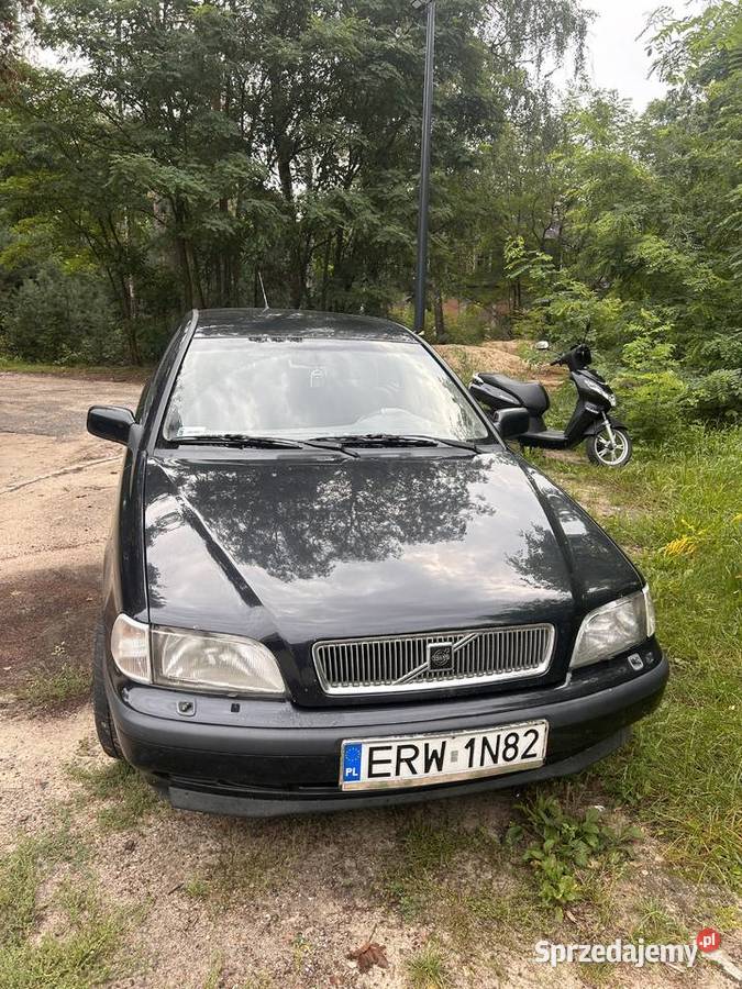 Volvo v40 stan tech klima Rok produkcji 1997 Tuszyn