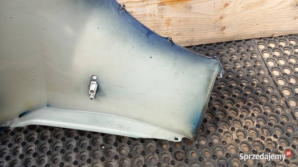 BMW E90 E91 BŁOTNIK PRZÓD LEWY A07 Zbierkowo