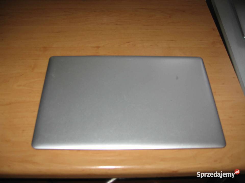 laptop do multimediow internetu szkoly i grania Asus Częstochowa sprzedam