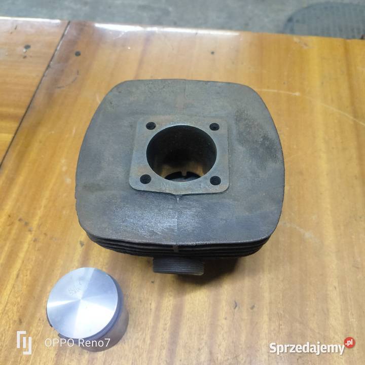 Cylinder żeliwny WSK 125 Łubno sprzedam