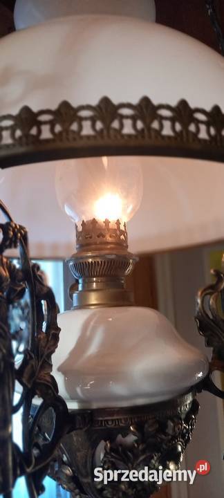 Duża wisząca lampa naftowa z bocznymi Antyki Antyki Skierniewice