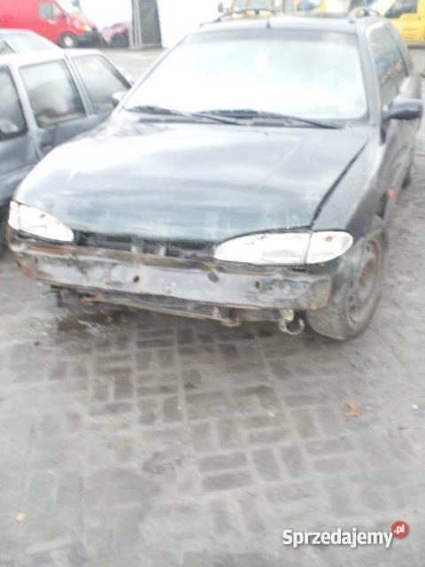 Ford Mondeo MK1 Samochód przeznaczony na części uszkodzony