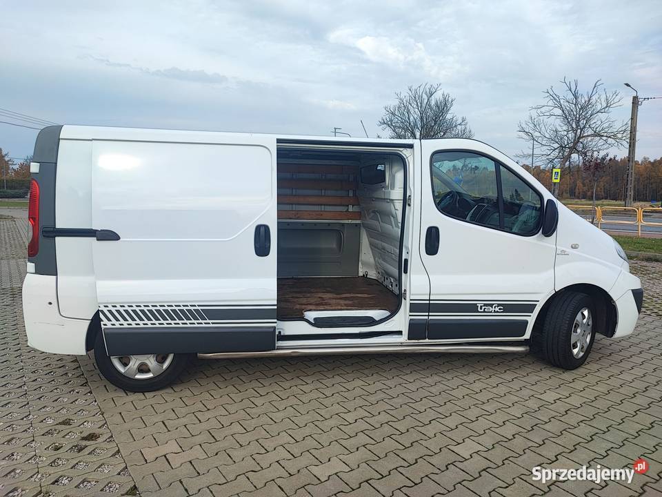 Renault Trafic LIFT L2H1 20 DCI 115 Renault Renault Smyków sprzedam