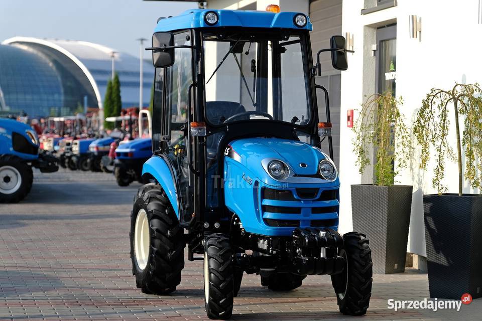 LS Tractor XJ25 MEC 4x4 244 CAB Tajęcina sprzedam