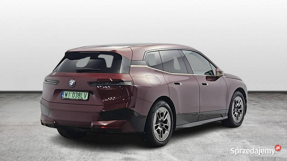 BMW iX xDrive40 766kWh Z Polskiego Salonu Warszawa sprzedam