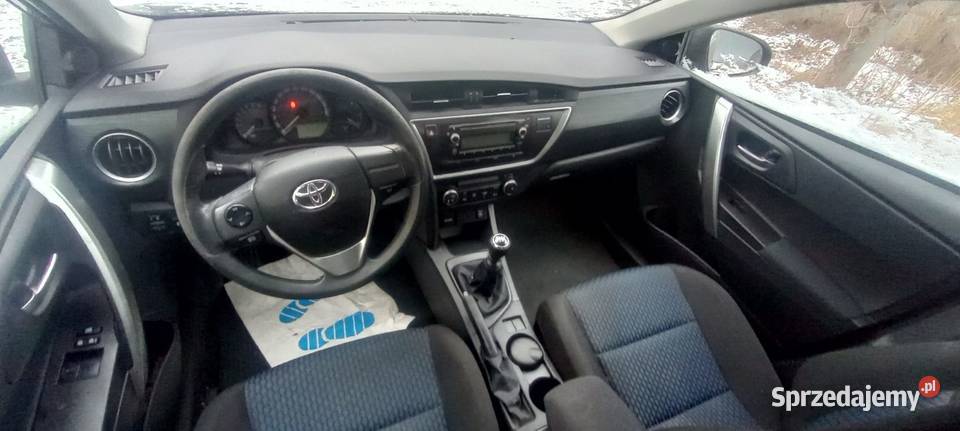Bezwypadkowa Toyota Auris benzyna zamiana gniazdo AUX Samochody osobowe Paczków
