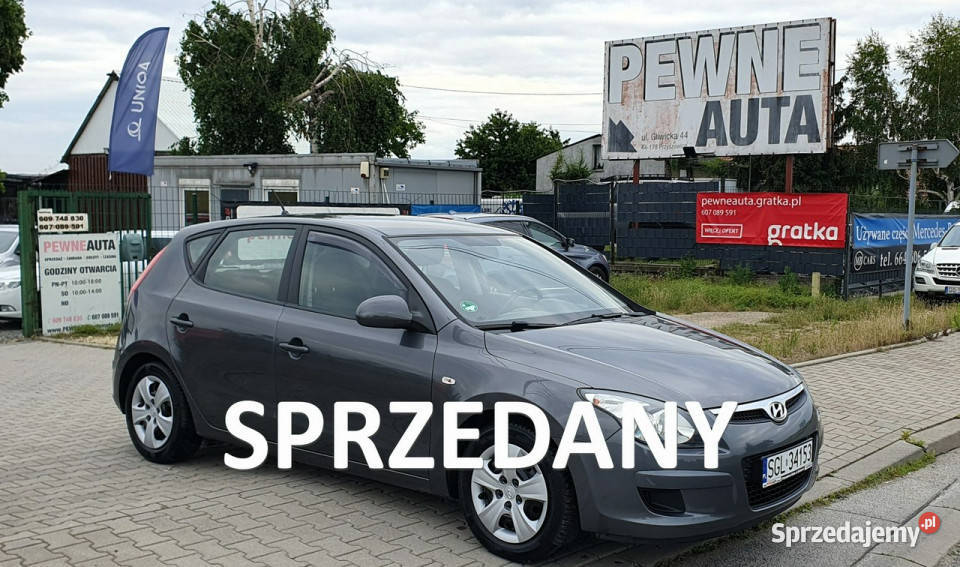Hyundai i30 Niski przebieg zadbane autoSprawna garażowany i30 Przyszowice