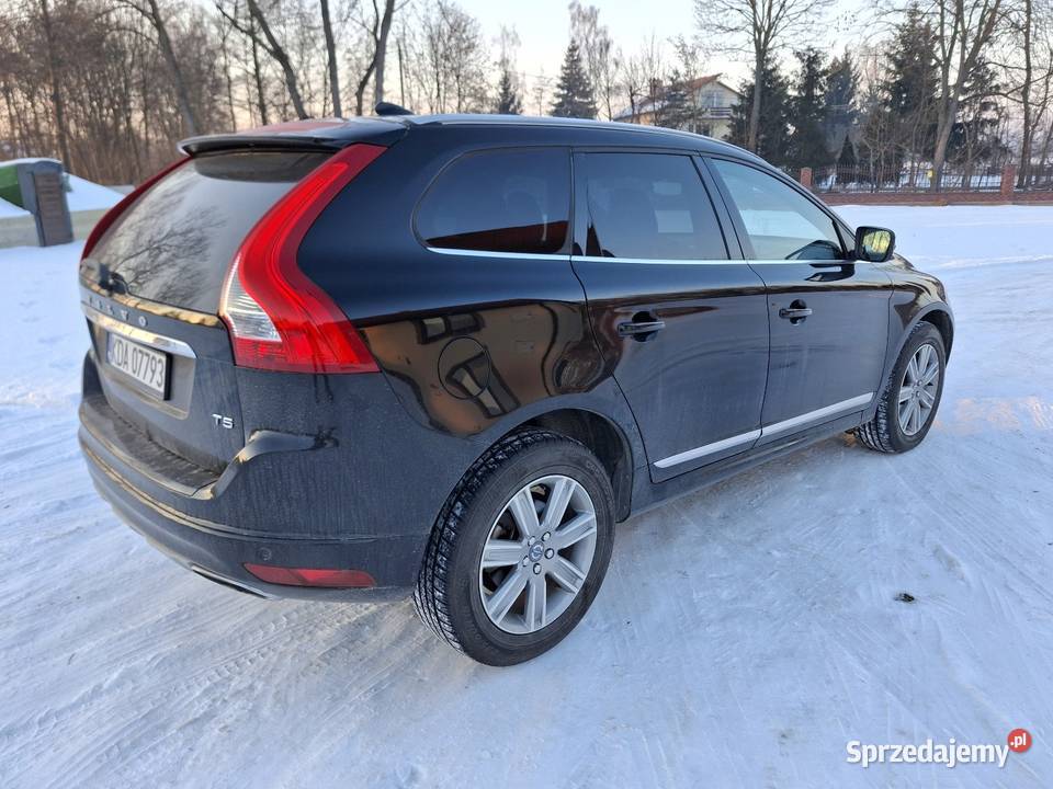 Volvo XC60 2016r nawigacja sprzedam