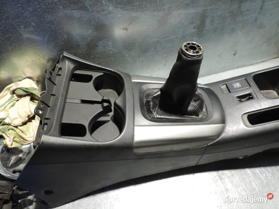 TOYOTA RAV4 II LIFT TUNEL ŚRODKOWY PODŁOKIETNIK Nowy Sącz sprzedam
