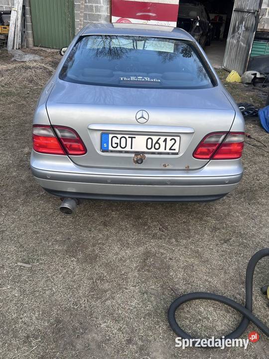 Mercedes clk w208 20benzyna 2/3 Nowa Kuźnica sprzedam