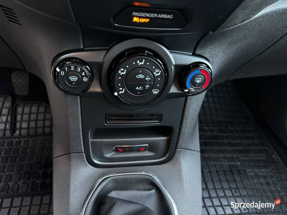 Ford Fiesta 15 TDCI 2016 nieuszkodzony Nowy Sącz